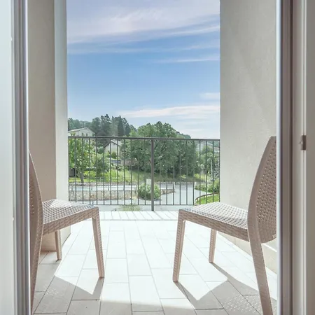 Laguna 3* San Zeno di Montagna