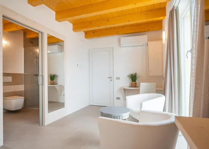 Laguna Szálloda San Zeno di Montagna