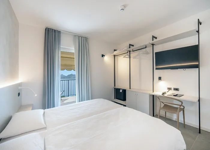 Laguna San Zeno di Montagna