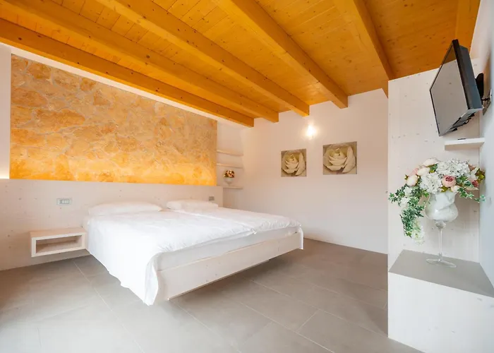 Szálloda Laguna San Zeno di Montagna