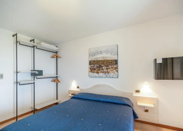 Laguna 3*